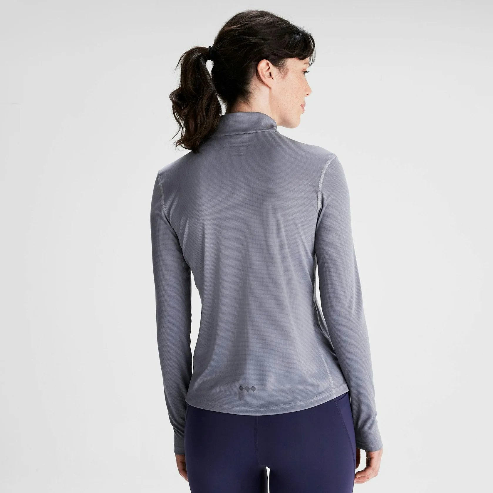 Women’s Seeker Quarter Zip Top