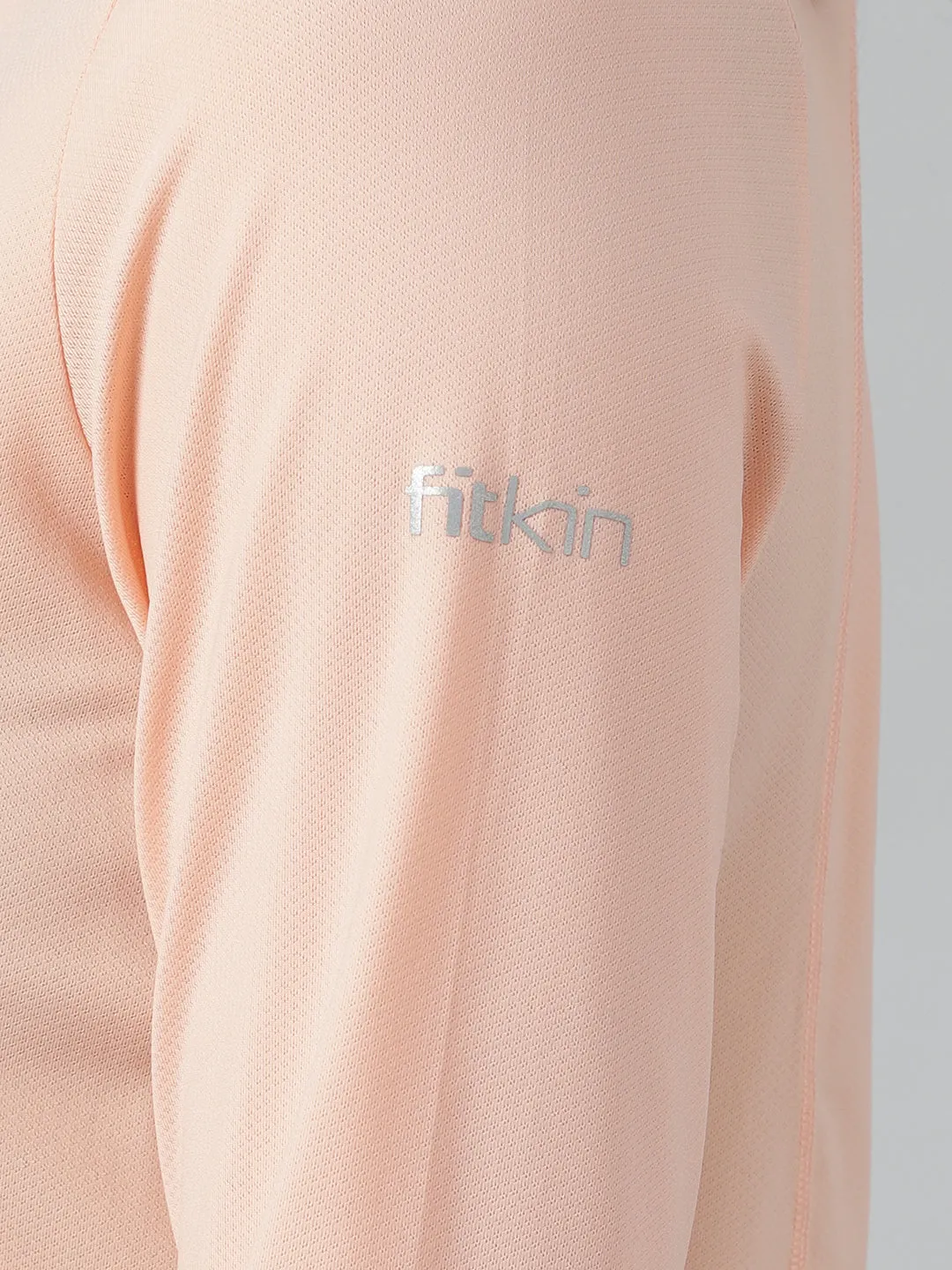 Women's V neck self design tshirt
